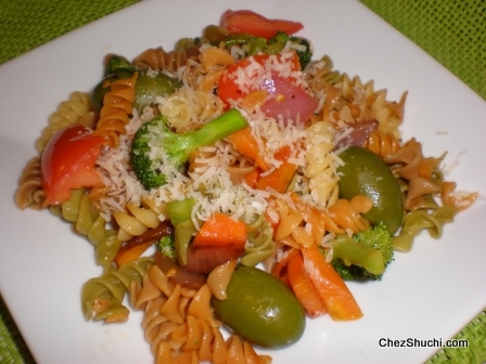Rotini with vegetables